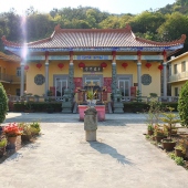 南洋报恩寺