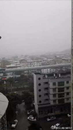 腾云驾雾、雷电大雨，厦门又被屏蔽了，还有一个寒潮正在路上......