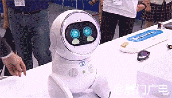 快看！厦门地铁一号线列车长这样！一辆车最多载2062人。。