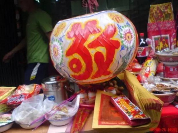 集美人，接下来的这一整月，你都要小心些，因为...