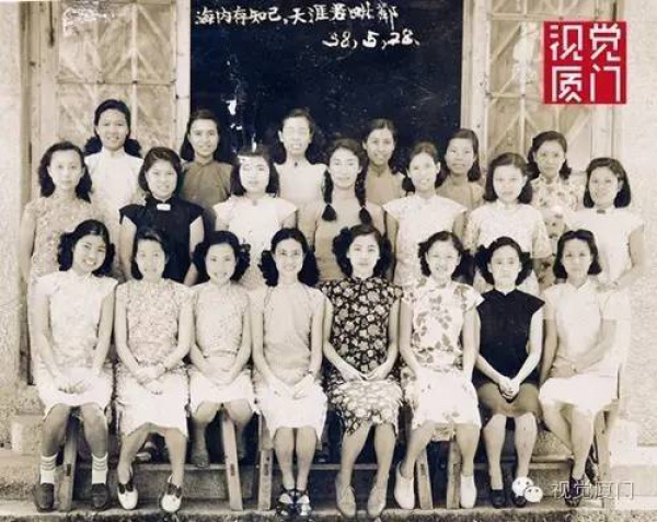 历史镜头下的厦门美女，没有PS和整容，个个倾国倾城！
