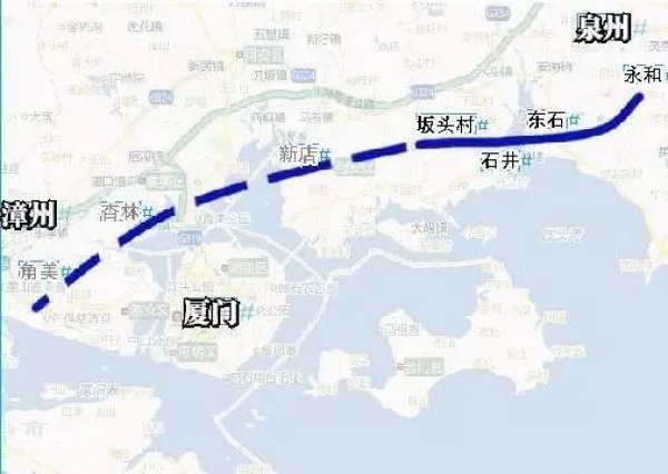 悲痛！翔安隧道收费站口突发车祸，女司机跪在死者尸体前哭喊对不起......