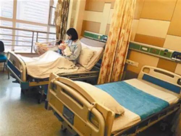 重磅！床位有保障、优先挂号权、免费做产检…厦门孕妈只要做一件事！