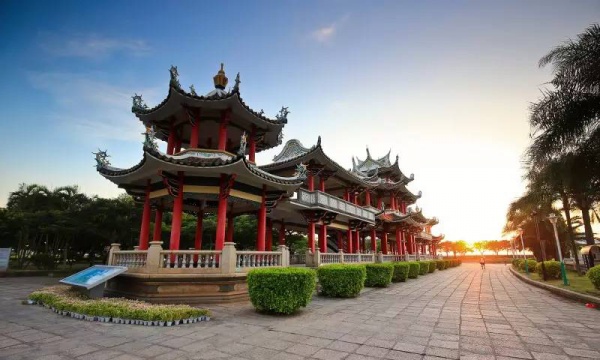 拿好不谢！到这两个交通管制的景区，应该这样出行！