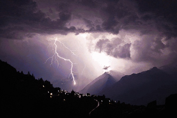 扩散！入汛以来最大暴雨午后杀到！厦门启动III级应急响应！