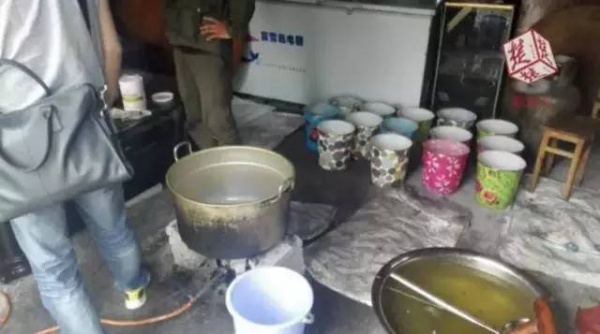 看完这个，你还敢随便买蜂蜜喝吗？真相让人目瞪口呆