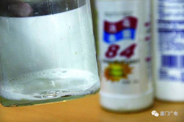 洗个厕所也能中毒？90后小伙紧急送医，这种错很多人都在犯！