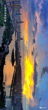 极美影像丨台风登陆前夕，风起云涌的厦门，震撼了全国。