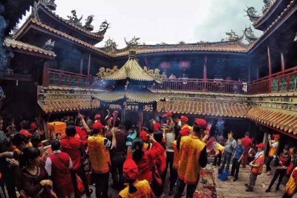 泉南佛国｜保生大帝轰轰烈烈的在过生日，你可知道他到底是谁？