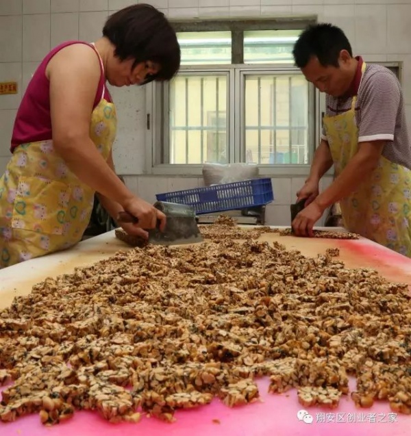 翔安这个村的闽南小吃香飘海内外，被称为闽南美食村